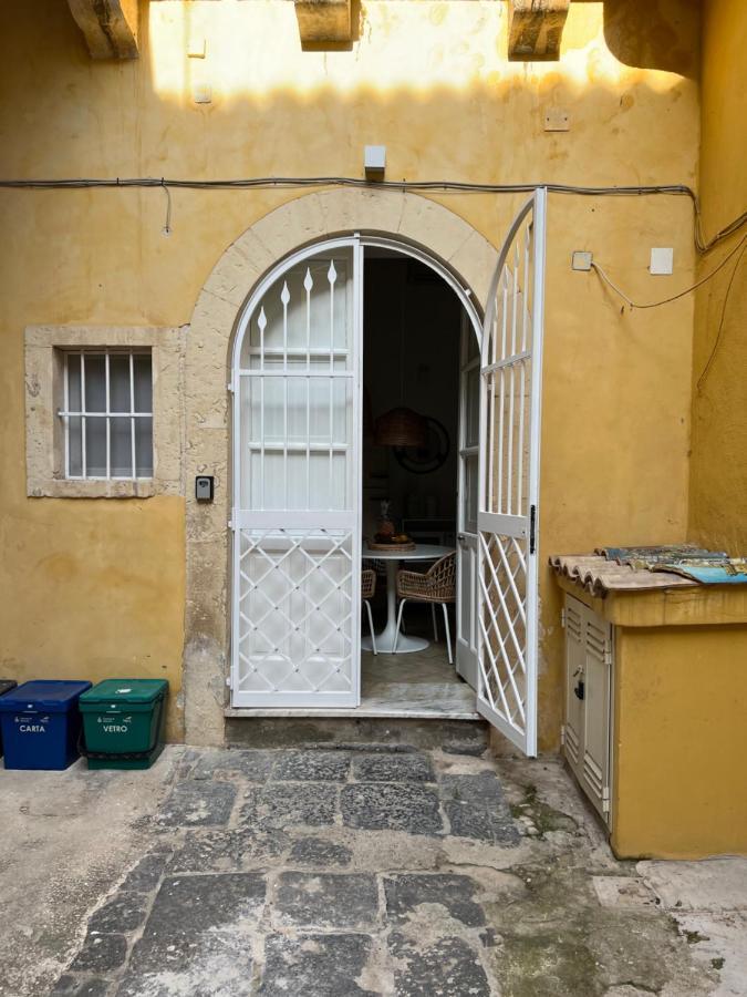 Ortigia_Corte D'Avolio Сиракуза Екстериор снимка